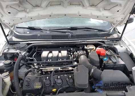 2016 Ford Police Interceptor z USA, uszkodzony, nr VIN 1FAHP2L85GG154741